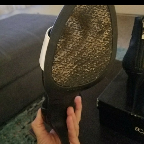 BCBG Sandal - Picture 5 of 5